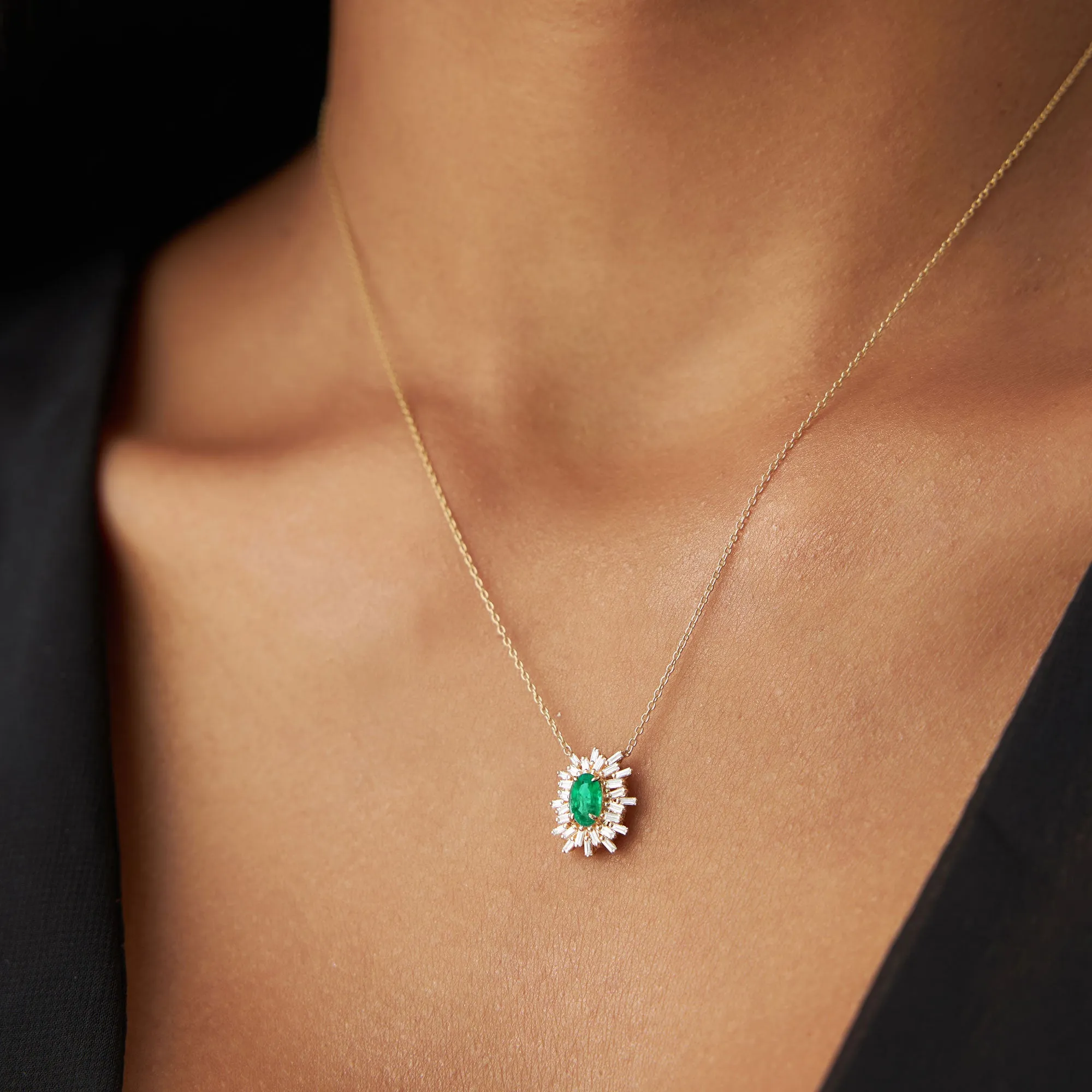 14k Oval Shape Emerald Necklace with Ballerina Baguettes