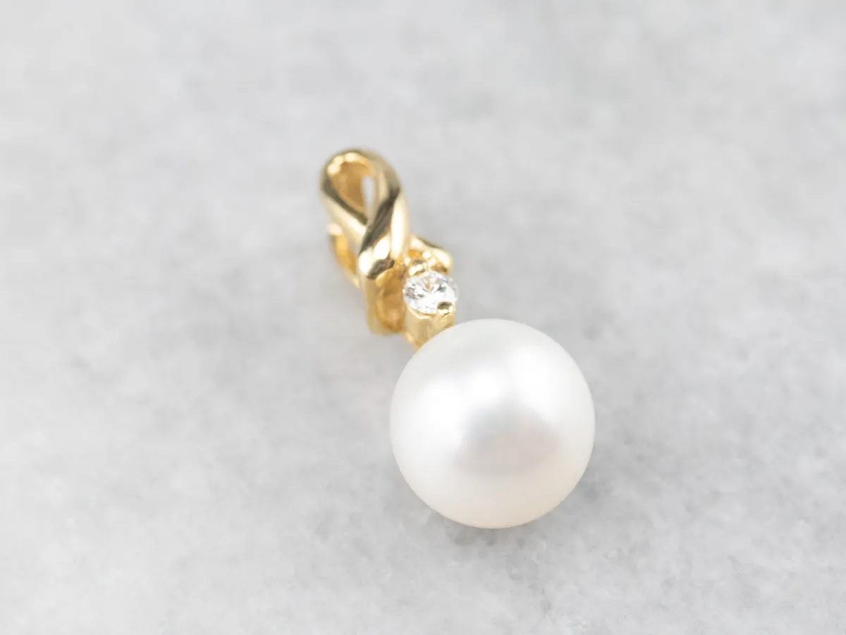 18K Gold Pearl and Diamond Pendant