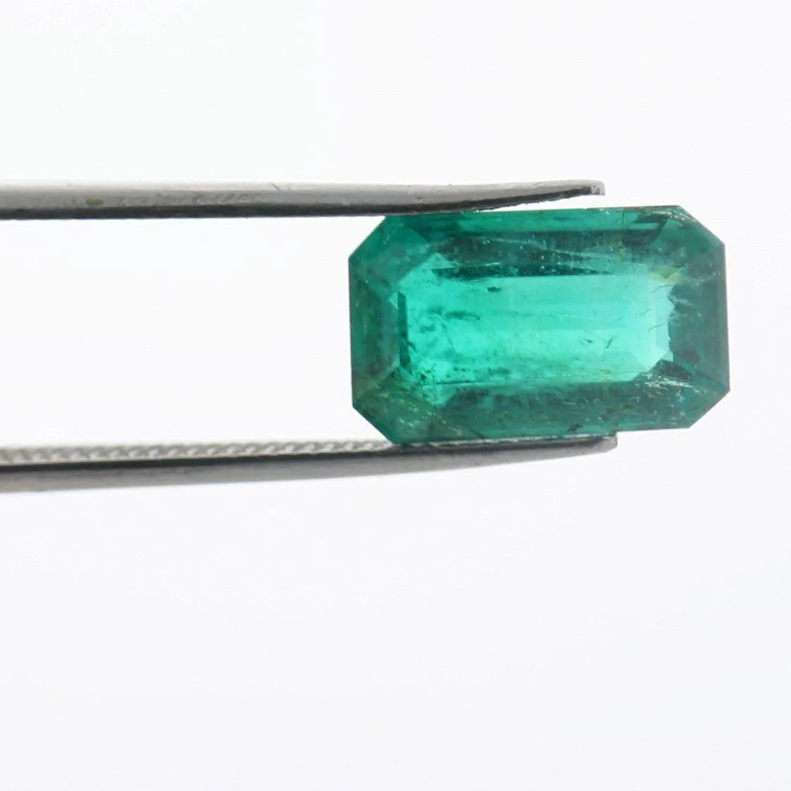 3.75 carat Medium Green Emerald Loose Gemstone