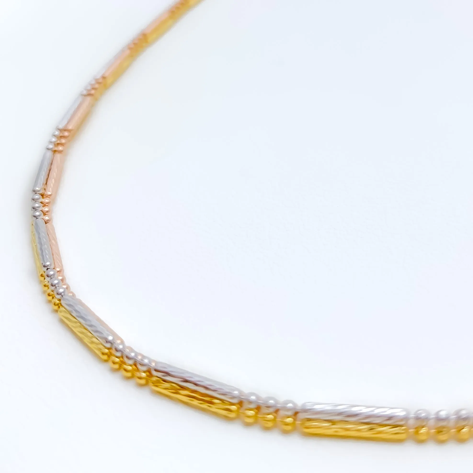 Alternating Beaded Three Tone 22K Gold Chain - 18"