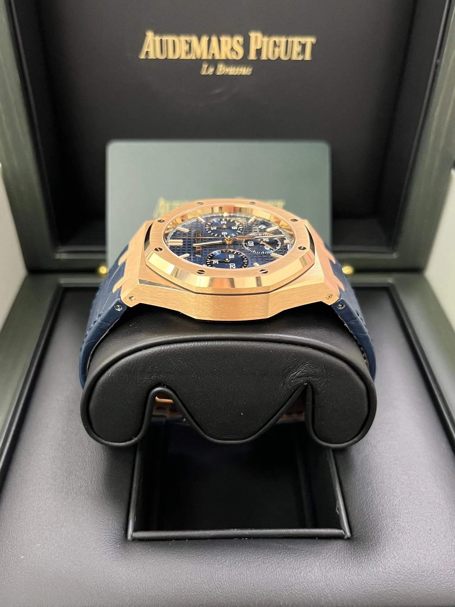 Audemars Piguet ROYAL OAK SELFWINDING CHRONOGRAPH “50TH ANNIVERSARY” BLUE STRAP BLUE DIAL (Ref # 26240OR.OO.D315CR.01)