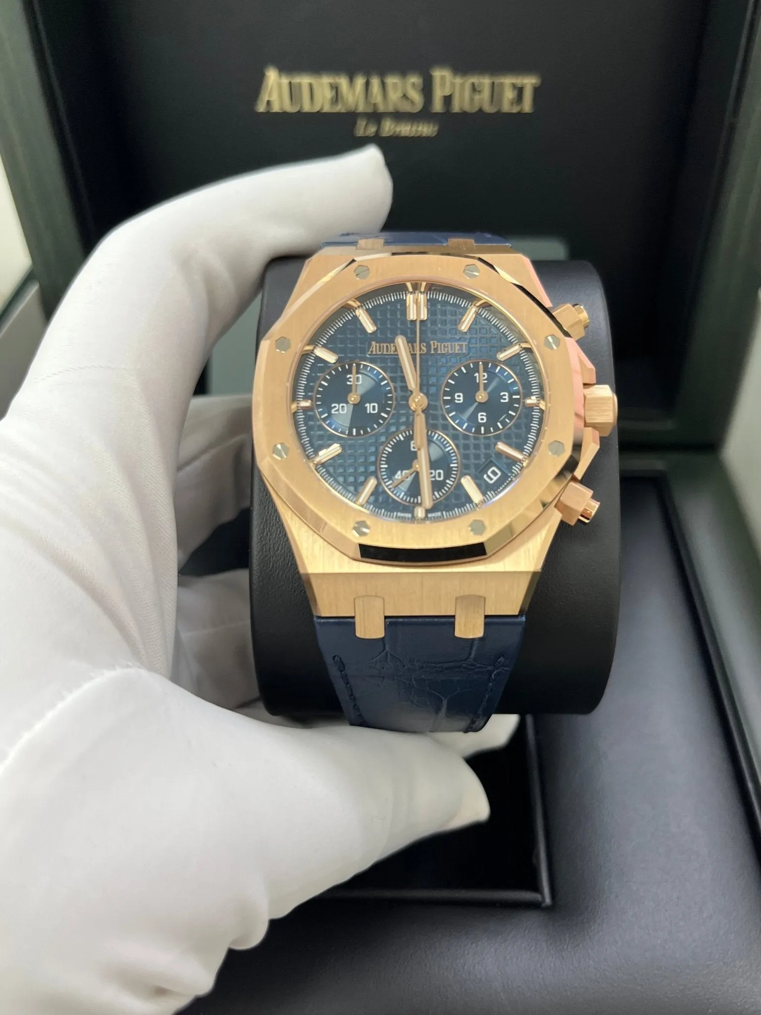 Audemars Piguet ROYAL OAK SELFWINDING CHRONOGRAPH “50TH ANNIVERSARY” BLUE STRAP BLUE DIAL (Ref # 26240OR.OO.D315CR.01)