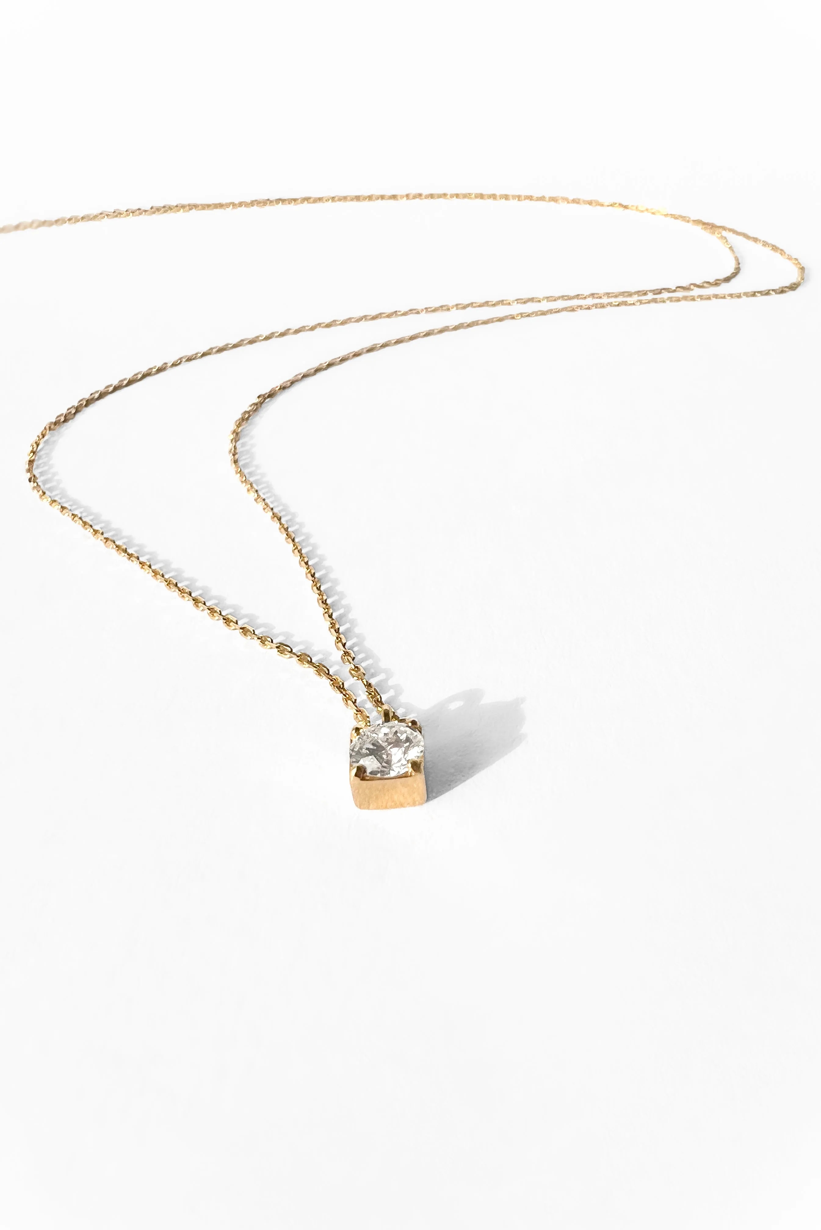 Box diamond gold necklace