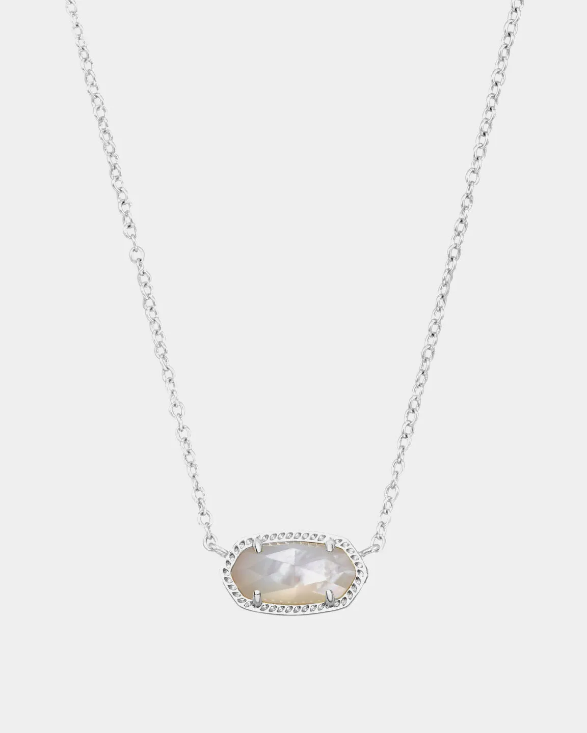 Elisa Short Pendant Necklace