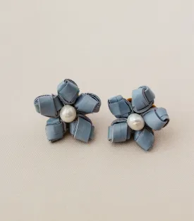 Gabriela Silang Palmera Pearl Studs