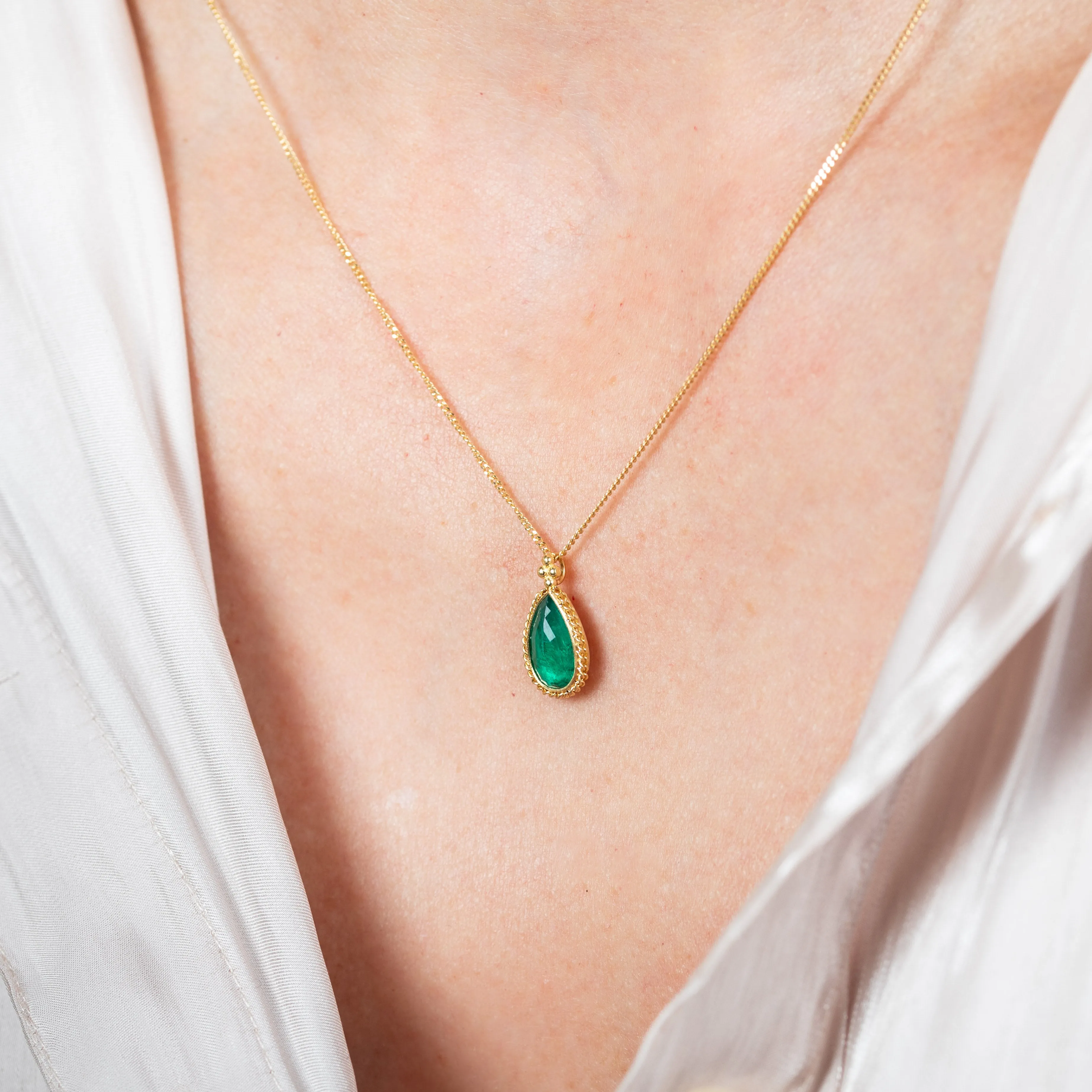 Petite Emerald Necklace