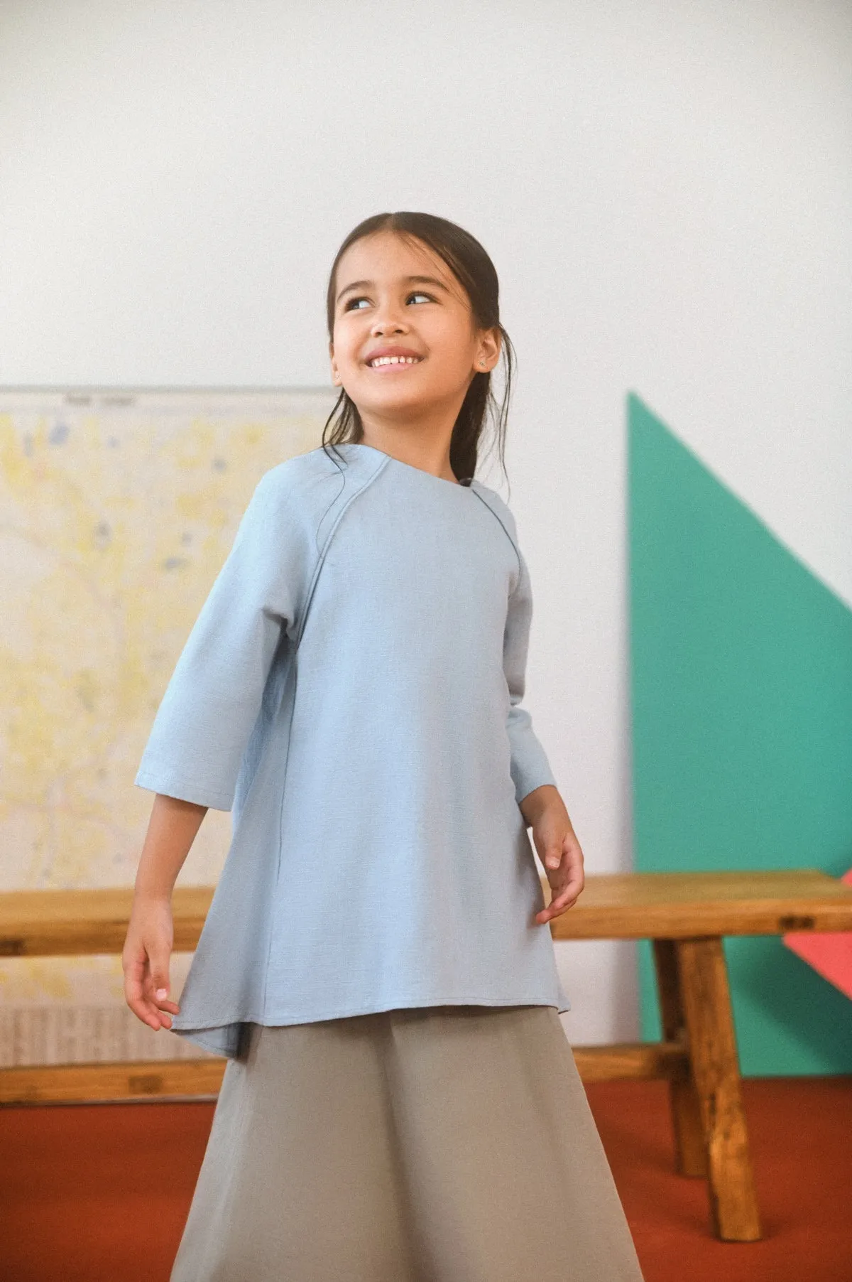 The Champions Raglan Blouse - Dusty Blue