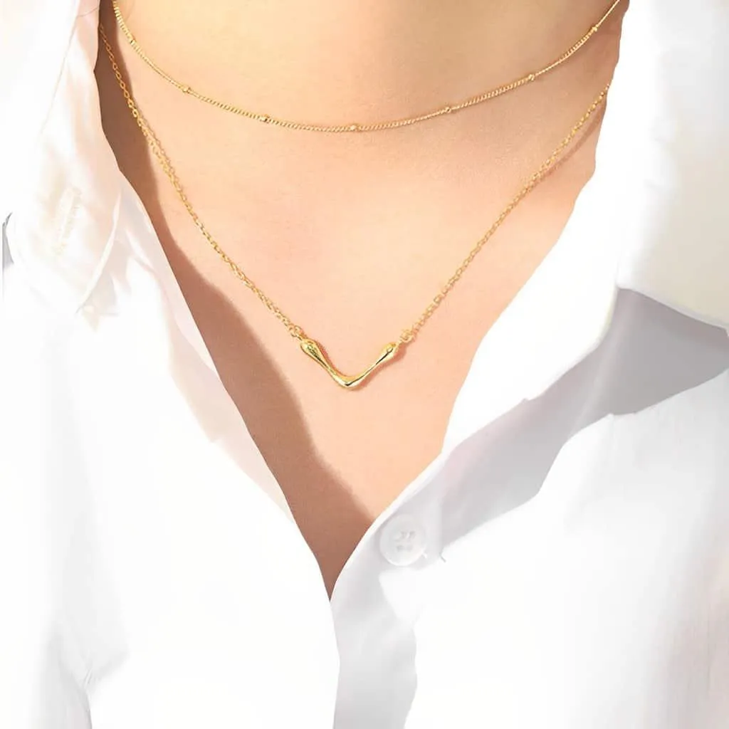 V Pendant Necklace - Ersa